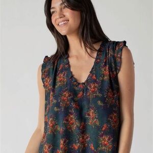 Natural Life Ramona Sleeveless Top XL Navy Red Feathers